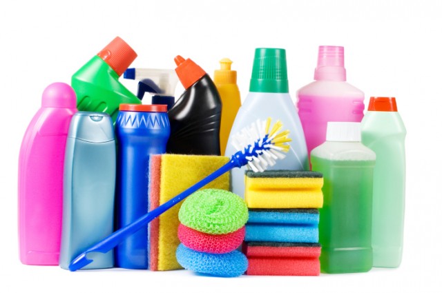 8 Toxic Household Products You Should Get Rid Of