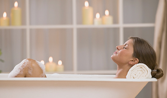 How to Ease Your Pain with Hot Bath